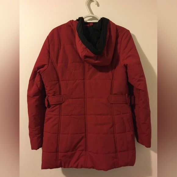 AJG Sport Red Women's Winter Coat - Picture 3 of 8